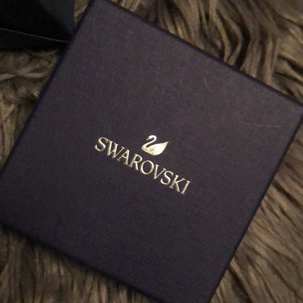 Swarovski bags and box lot - Picture 2 of 5